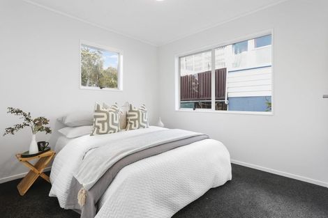 Photo of property in 69 Pine Avenue, Henderson, Auckland, 0612