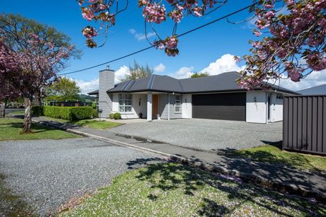 Photo of property in 2 Wolsley Street, Gore, 9710