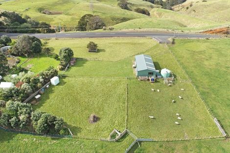 Photo of property in 1231 Awhitu Road, Pollok, 2684