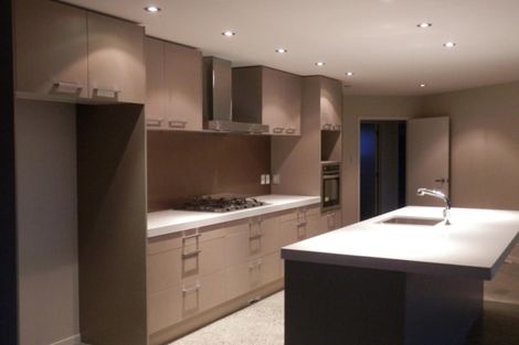 Photo of property in 31 Bemrose Place, Cockle Bay, Auckland, 2014