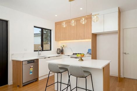 Photo of property in 56a Fitzwater Place, Henderson, Auckland, 0612