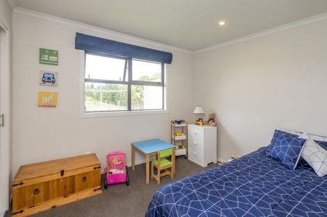 Photo of property in 9 Tullahoma Way, Ohau, Levin, 5570