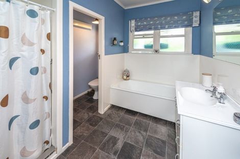 Photo of property in 34 Oakland Avenue, Saint Johns Hill, Whanganui, 4500