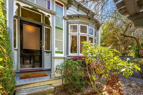 Photo of property in 194 Sydney Street West, Thorndon, Wellington, 6011