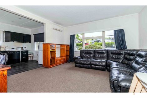 Photo of property in 35 Douglas Street, Highfield, Timaru, 7910
