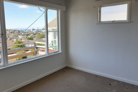 Photo of property in 28 Quebec Road, Milford, Auckland, 0620