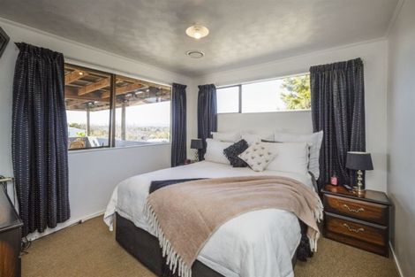 Photo of property in 28 Heatherlea Heights, Feilding, 4702