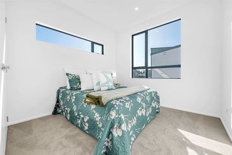 Photo of property in 24 John Gray Street, Papakura, 2110