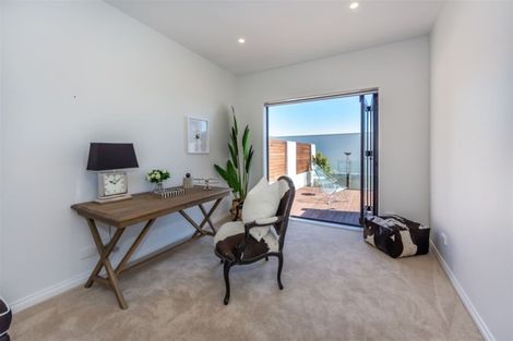 Photo of property in 15 Delhi Place, Cashmere, Christchurch, 8022