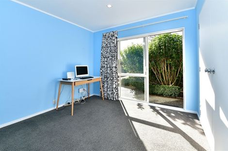 Photo of property in 8 Spinnaker Point, Manly, Whangaparaoa, 0930