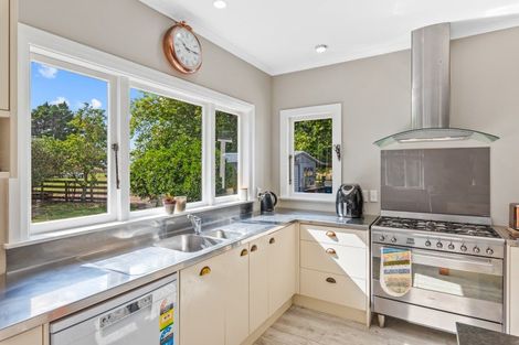 Photo of property in 42 Waitarere Beach Road, Waitarere, Levin, 5574