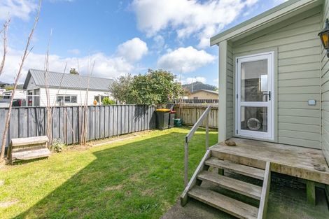 Photo of property in 2 Tokoroa Road, Tairua, 3508