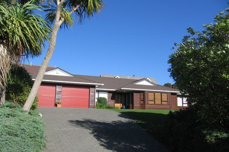 Photo of property in 24 Lakewood Avenue, Churton Park, Wellington, 6037