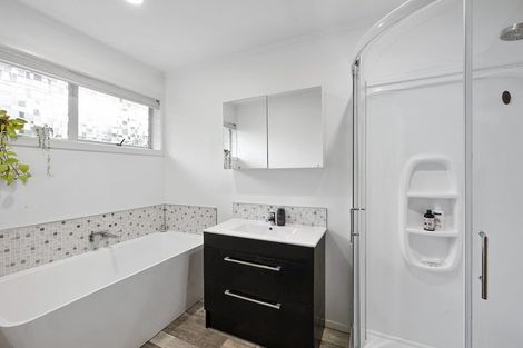 Photo of property in 79a Pembroke Street, Westown, New Plymouth, 4310