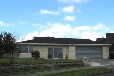Photo of property in 11 Wright Grove, Levin, 5510