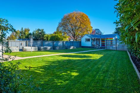 Photo of property in 104 Talbot Street, Geraldine, 7930