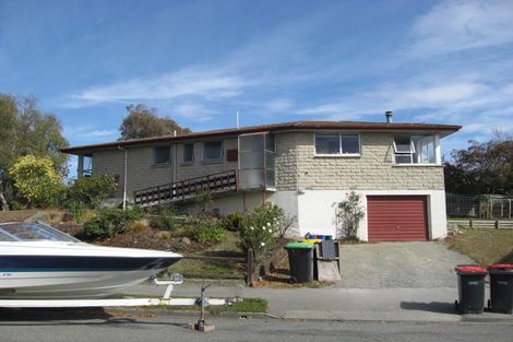 Photo of property in 8 Godley Place, Oceanview, Timaru, 7910