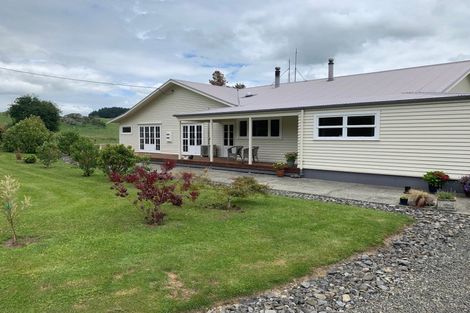 Photo of property in 709 Weber Road, Waitahora, Dannevirke, 4971