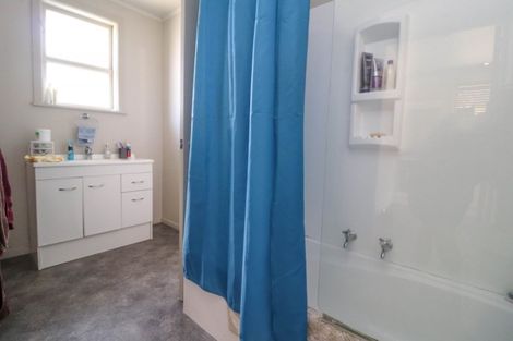 Photo of property in 102 Martin Street, Thames, 3500