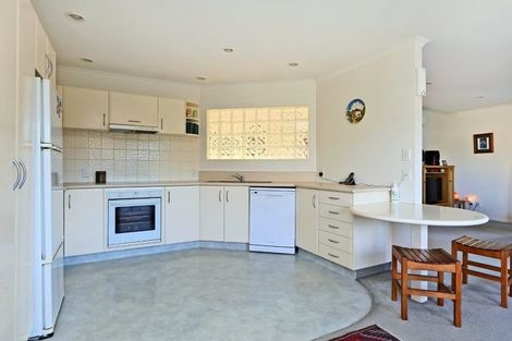 Photo of property in 18/212 Grove Road, Mayfair, Hastings, 4122