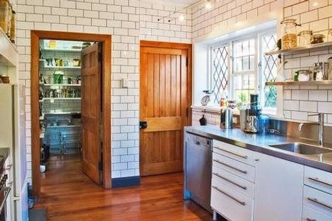 Photo of property in 10 Mersey Street, Island Bay, Wellington, 6023