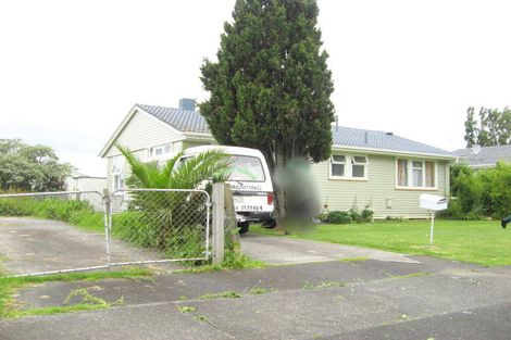 Photo of property in 8 Corsair Crescent, Mangere, Auckland, 2022