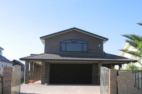 Photo of property in 83 Karewa Parade, Papamoa Beach, Papamoa, 3118