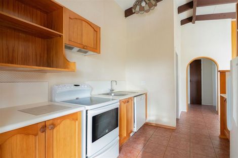 Photo of property in 246 Kawiu Road, Levin, 5510