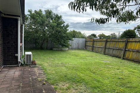 Photo of property in 1/2 Walter Strevens Drive, Conifer Grove, Takanini, 2112