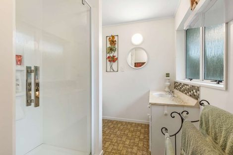 Photo of property in 55 Branch Road, Highlands Park, New Plymouth, 4312