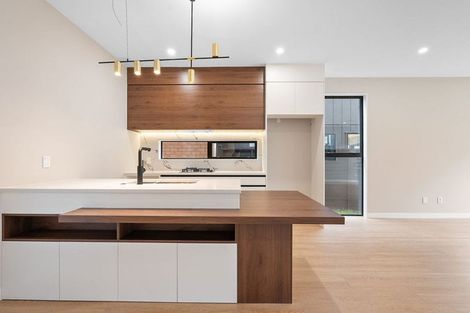 Photo of property in 21 Pohewa Road, Silverdale, 0932