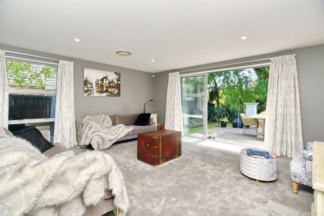 Photo of property in 829a Ferry Road, Woolston, Christchurch, 8023