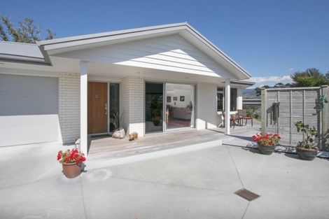 Photo of property in 5 Riverside Place, Katikati, 3129