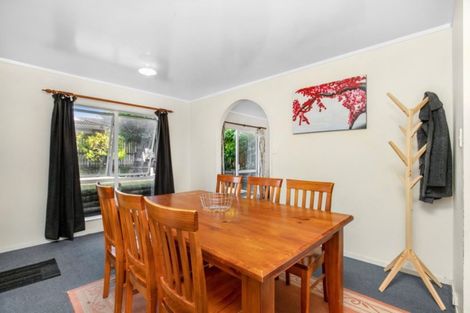 Photo of property in 3/3 Eulogy Place, Randwick Park, Auckland, 2105