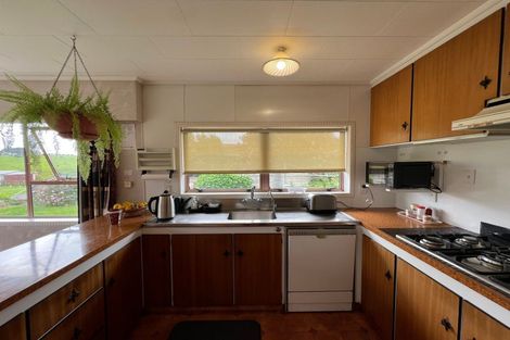 Photo of property in 30 Gold Street, Waitara, 4320