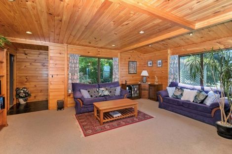 Photo of property in 2 Grand Vue Road, Kawaha Point, Rotorua, 3010