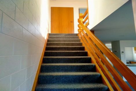 Photo of property in 2/27 Packe Street, Edgeware, Christchurch, 8013