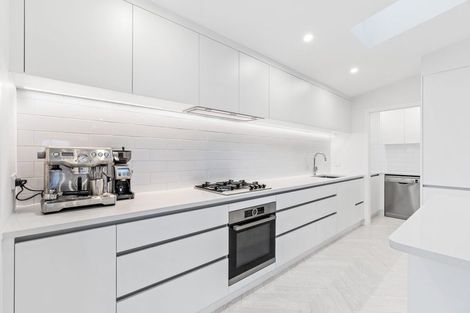 Photo of property in 12 Capitol Road, Matakatia, Whangaparaoa, 0930