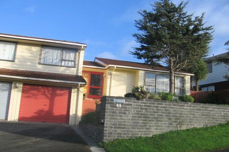 Photo of property in 85 Victory Crescent, Tawa, Wellington, 5028