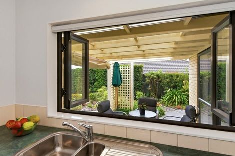 Photo of property in 11 Maurton Place, Onerahi, Whangarei, 0110