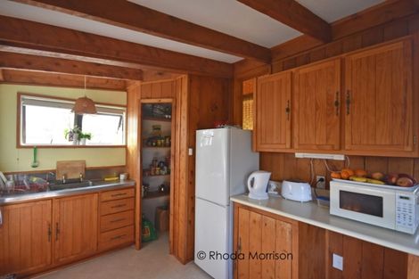 Photo of property in 43 Pahi Road, Paparoa, 0571