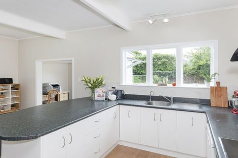 Photo of property in 83 Stout Street, Whataupoko, Gisborne, 4010