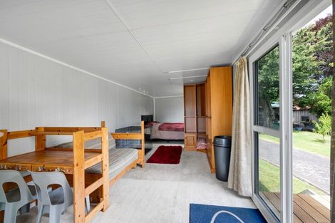 Photo of property in 14 Ngapapa Street, Urenui, 4375