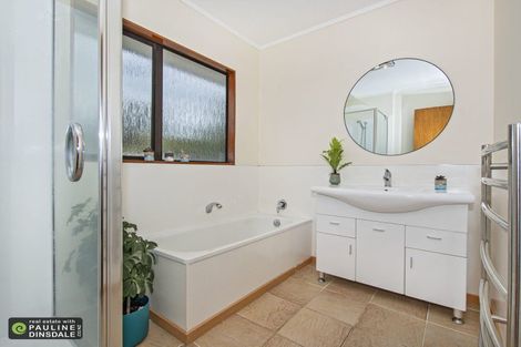 Photo of property in 43 Ngahere Drive, Horahora, Whangarei, 0110