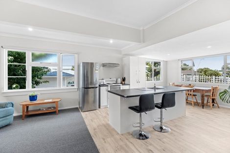 Photo of property in 544 Devon Street West, Blagdon, New Plymouth, 4310