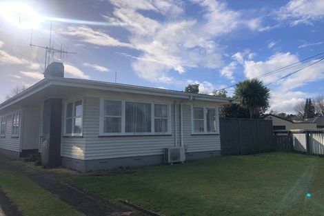 Photo of property in 7 Gwendoline Place, Glenview, Hamilton, 3206