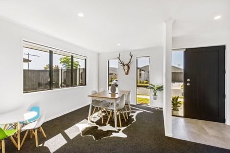 Photo of property in 44 Kuru Place, Papamoa, 3118