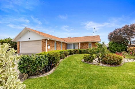 Photo of property in 3 Hinton Place, Pyes Pa, Tauranga, 3112