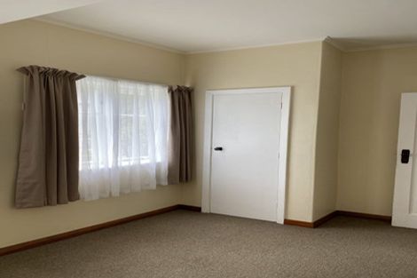 Photo of property in 19 Trafalgar Street, Waiwhetu, Lower Hutt, 5010