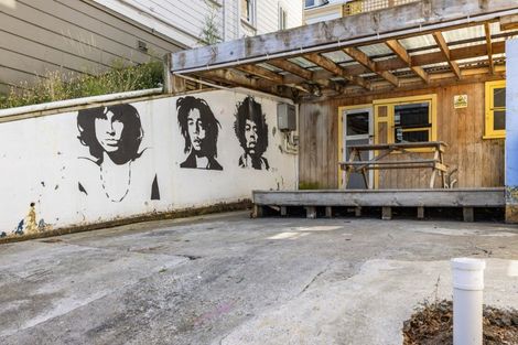 Photo of property in Rosemere Backpackers, 6 Macdonald Crescent, Te Aro, Wellington, 6011